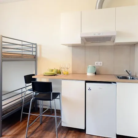 Easyapartments On Samuil Str Aparthotel *